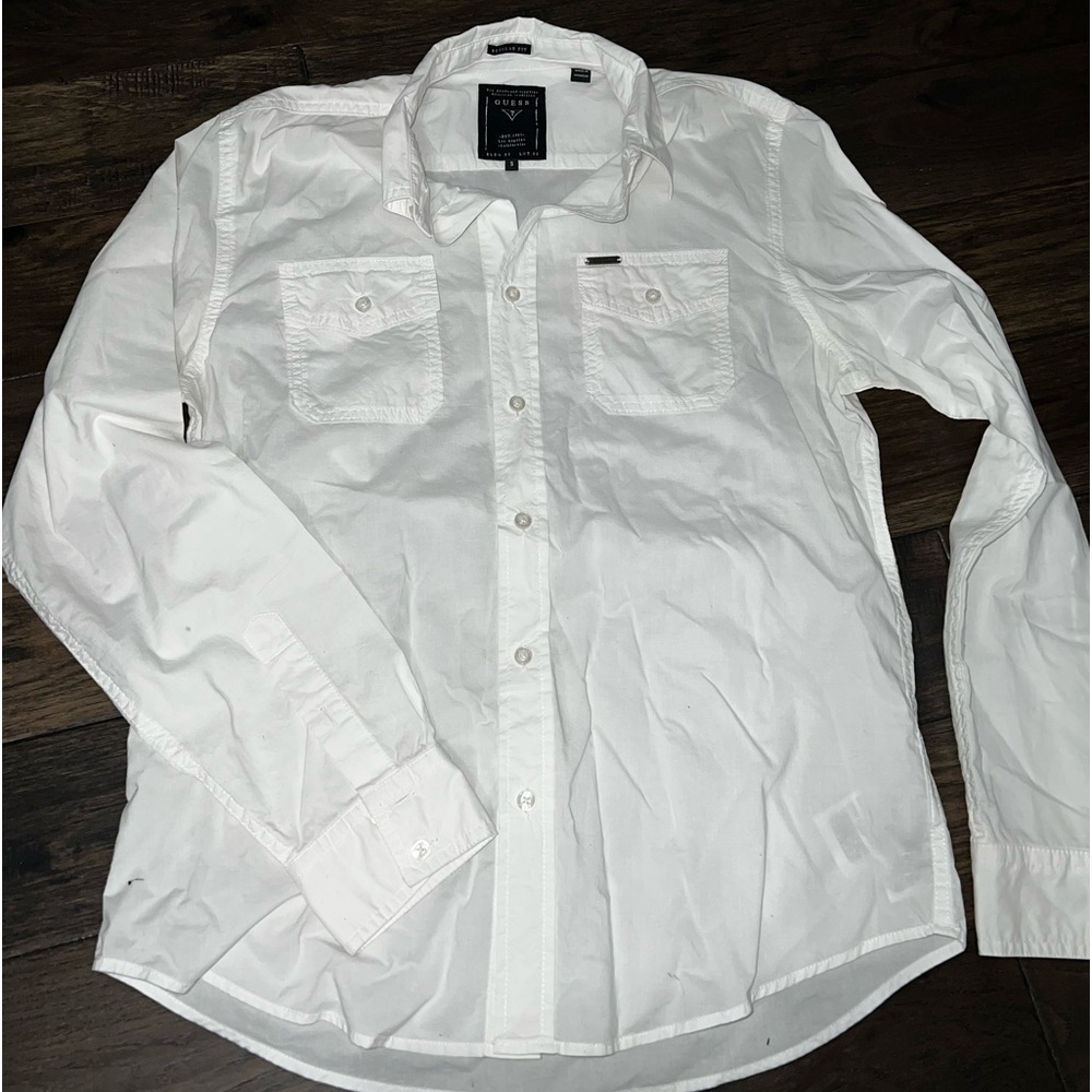 White guess dress shirt